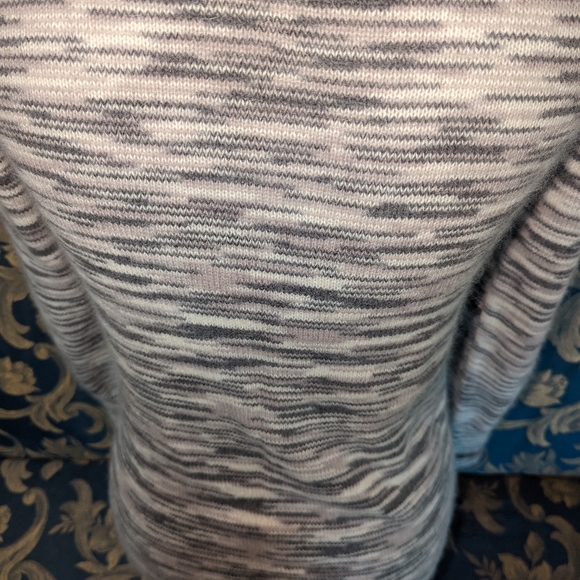 Moda International Detailed Grey tone Rabbit fur cardigan - Picture 4 of 4